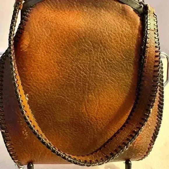 1920s leather embossed design purse. - Picture 4 of 13